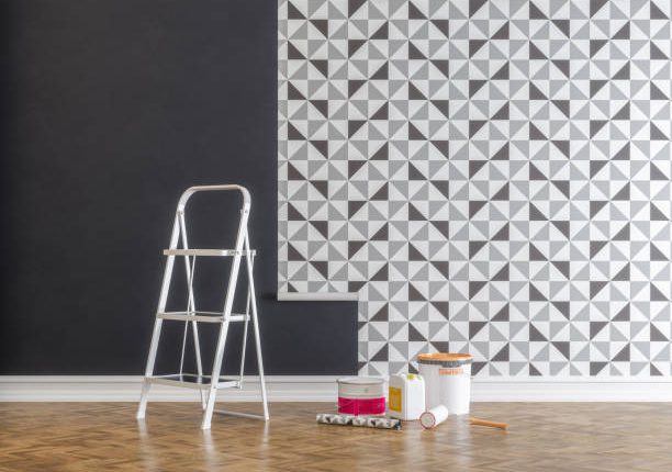 زیرسازی رنگ ساختمان برای کاغذ دیواری