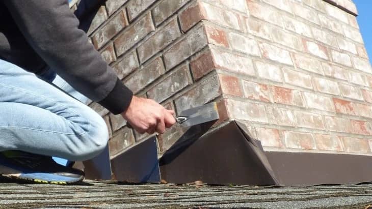 خراش دادن رنگ