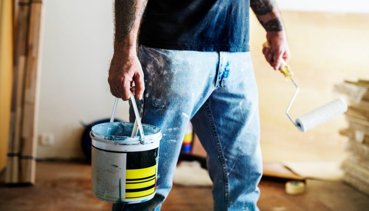 تصویری از آموزش نقاشی ساختمان با غلطک