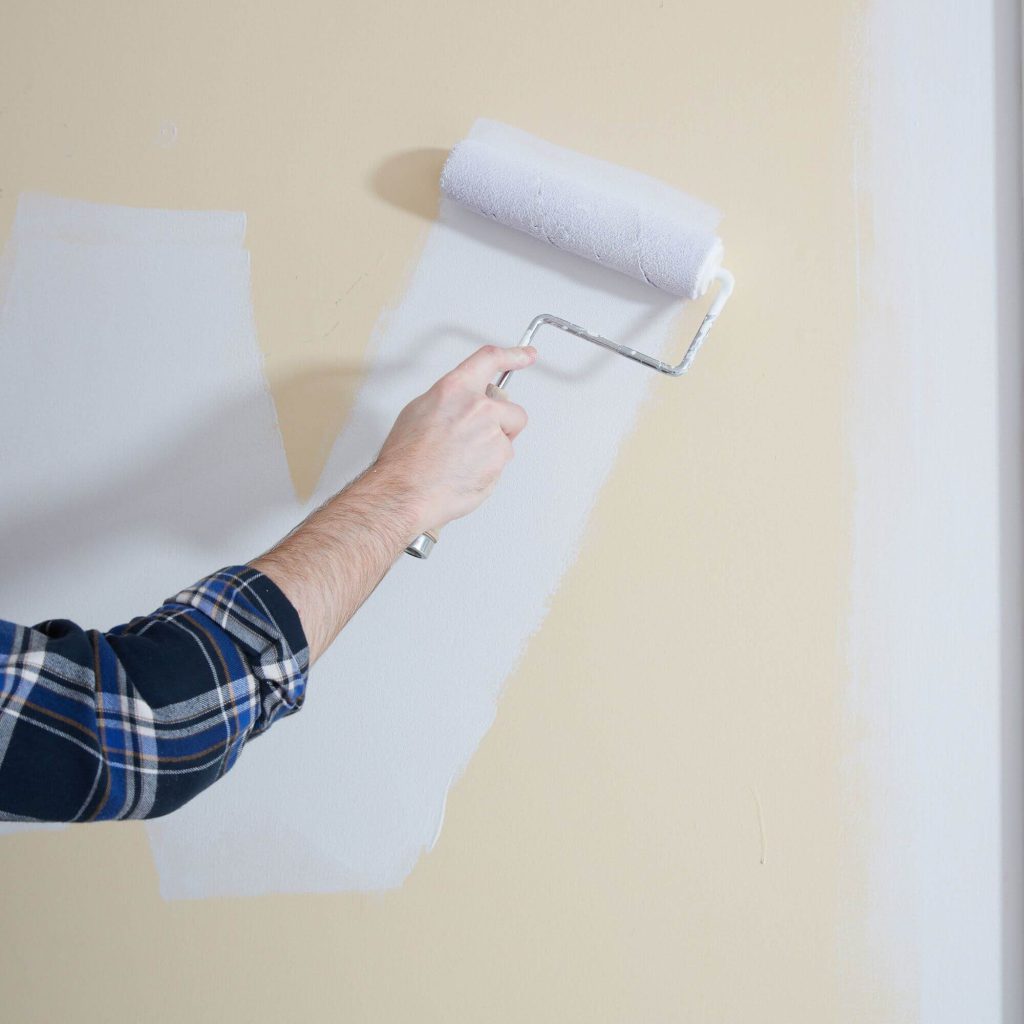 آماده کردن سطح برای پرایمر زدن