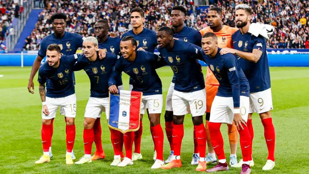 لباس تیم ملی فرانسه در جام جهانی 2022