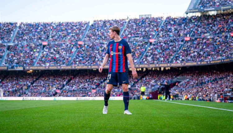 رنگ لباس تیم بارسلونا