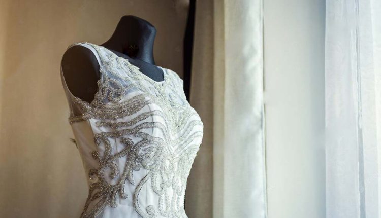 رنگ لباس عروس