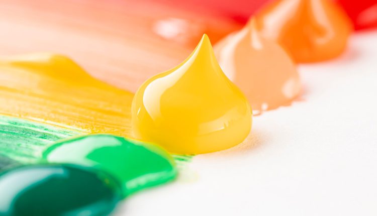 رنگ ماه تولد