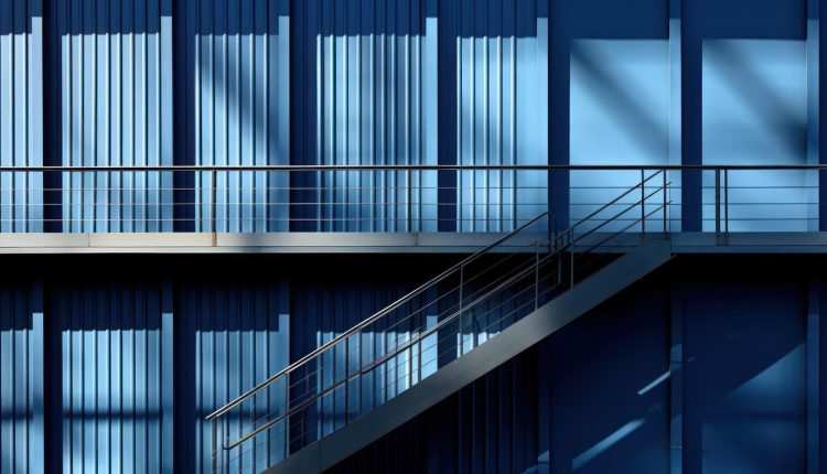 رنگ آبی فولادی