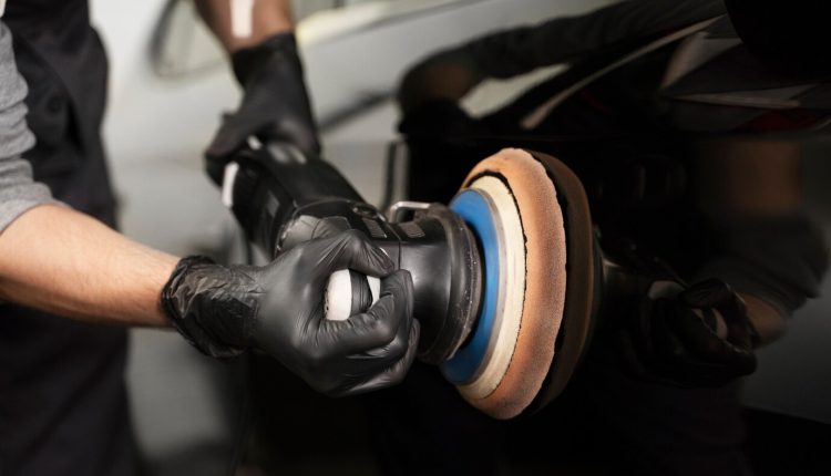 پولیش کردن ماشین