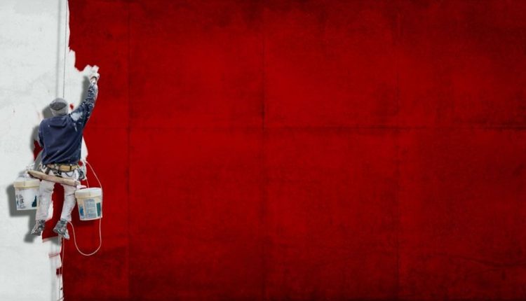 تصویری از رنگ آمیزی سنگ نما