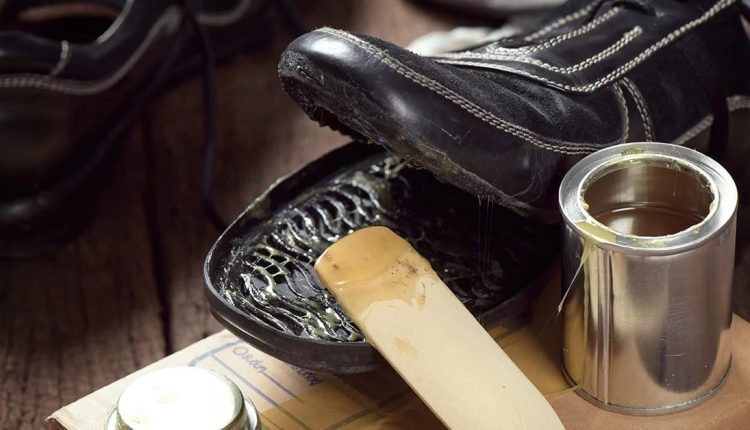 بهترین چسب برای زیره کفش