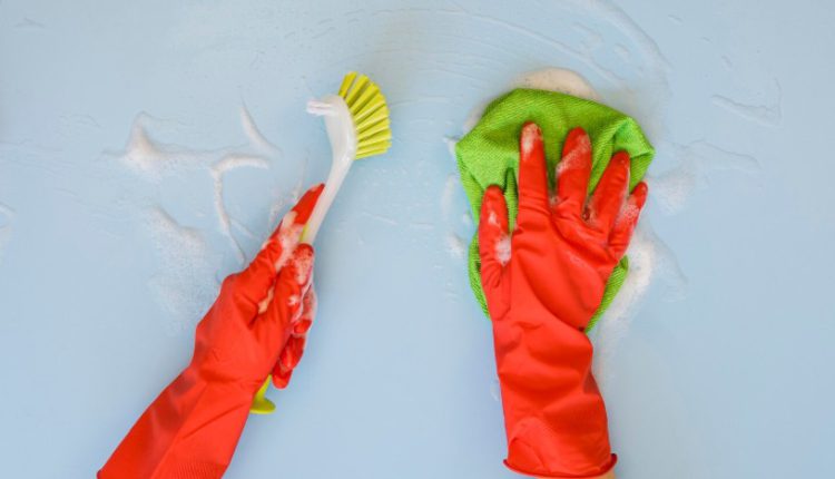 تمیز کردن انواع دیوار