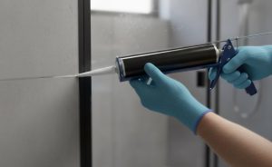 انواع چسب ضد آب و ویژگی‌ها