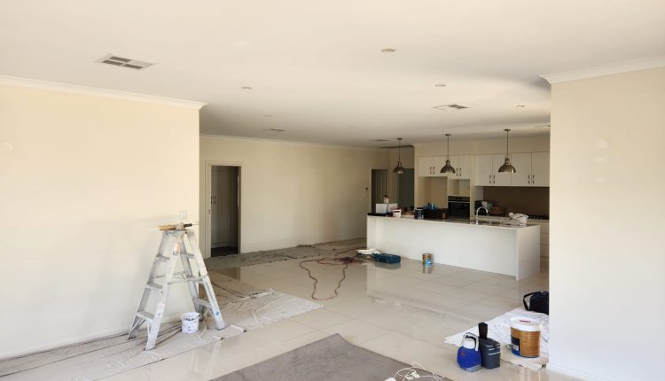 زمان لازم برای خشک شدن رنگ روغنی | چه عواملی موثر هستند؟